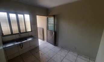 Imagem 3: Casa São Conrado. 1 suíte sala/cozinha, banheiro e lavanderia. Livre de água