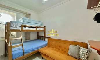 Imagem 7: Apartamento reformado à venda na Praia das Pitangueiras Guarujá; 2 dormitórios, sacada e 1