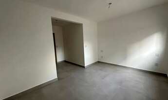 Imagem 2: Sobrado para venda tem 181 metros quadrados com 4 quartos