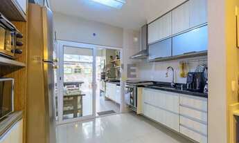 Imagem 7: Casa com 3 dormitórios sendo 1 suíte para venda na Granja Viana - Cotia/SP