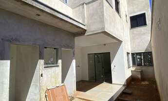 Imagem 7: Casa Geminada - Oportunidade - Acabamento e localização impecável