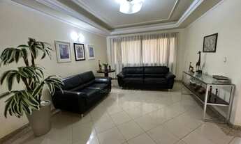 Imagem 3: Sobrado de alto padrão para alugar no Condomínio Vale das Araucárias com 3 quartos na Regi