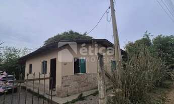 Imagem 3: Casa Semi Mobiliada para Locação na Colônia Japonesa, Itajaí, com 3 Quartos