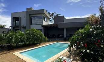 Imagem: Sobrado à venda possui 220 m2 com 2 suítes