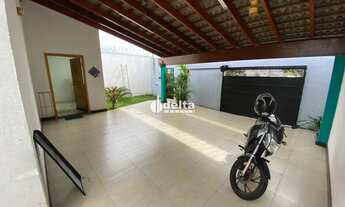 Imagem 2: Casa residencial disponível para venda no bairro Loteamento Portal do Vale II em Uberlândi