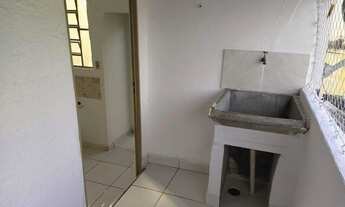 Imagem 3: Alugo Edícula no Centro para rapazes solteiros, não fumantes