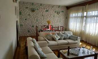 Imagem 6: Espaçosa casa à venda em São Paulo com 3 quartos, 2 salas e 2 vagas de garagem no Jardim F