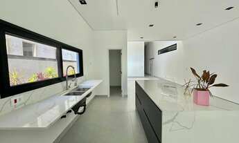 Imagem 7: Casa de Alto Padrão no Condomínio Granville em Atibaia