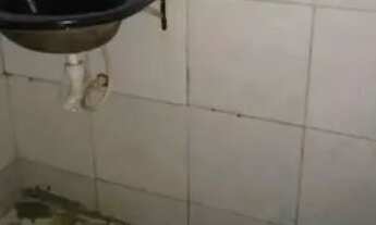 Imagem 7: Vende_se ou troca_se está casa ?