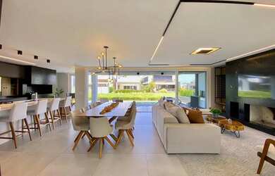 Imagem 6: Sobrado 4 Suítes beira lago! Ato R$1.500.000 + 48x prazo direto!