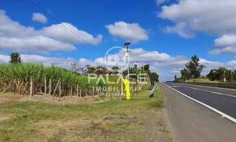 Imagem 5: Sítio à venda em área rural, tietê 3 quartos 25m²