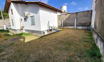 Imagem 2: Casa em cond. fechado com 3 quartos e terreno grande