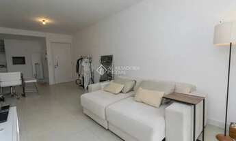 Imagem 3: Imóvel para venda possui 74 metros quadrados com 2 quartos em Petrópolis - Porto Alegre