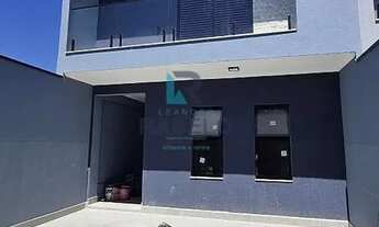 Imagem: Sobrado de acabamento lindíssimo na Nova