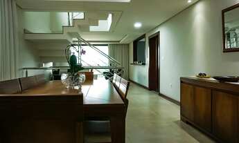 Imagem 5: Casa De Alto Padrão, 4 quartos (Duas Suítes), Para Venda no Condomínio Vale dos Cristais