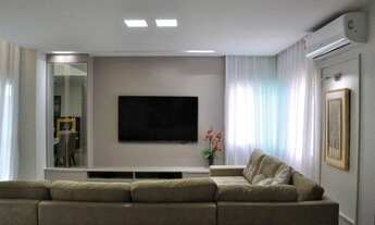 Imagem 2: Casa para a venda toda mobiliada com 4 quartos no Vale dos Cristais em Macaé- RJ