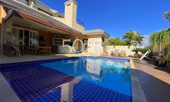 Imagem 3: Lindo imóvel à venda no condomínio Jardim Theodora com 461m² de área construída e 615m² de