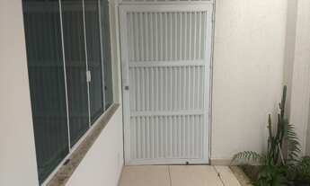 Imagem: Casa independente, nova e linear, em estado