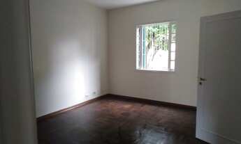 Imagem 6: CASA CHARMOSA COM 3 VAGAS