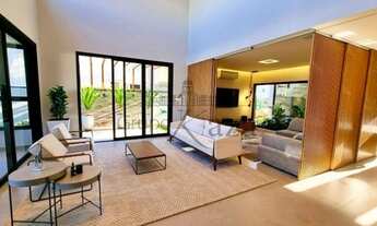 Imagem 3: Casa de condomínio para venda com 380 metros quadrados com 4 quartos