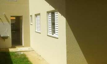 Imagem 6: Casa para venda tem 51 metros quadrados com 2 quartos em San Rafael - Ibiporã - PR