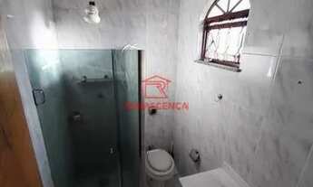 Imagem 2: Casarão com piscina em Quintino!