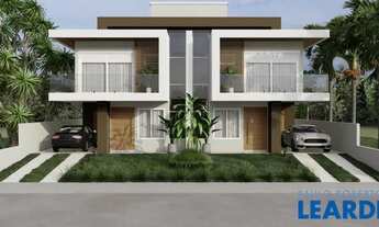 Imagem 2: SOBRADO - RIO TAVARES - SC