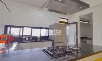 Imagem 6: Casa em condomínio à venda, 3 quartos, 1 suíte, 4 vagas, Shopping Park - Uberlândia/MG