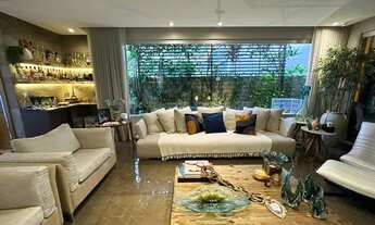 Imagem: Casa no Montenegro Boulevard com 5 suítes