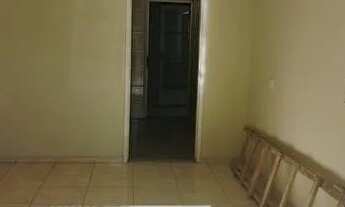 Imagem 3: ALUGO CASA EM COLOMBO R$ 1.100,00