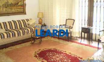 Imagem: CASA ASSOBRADADA - JARDIM PAULISTA - SP