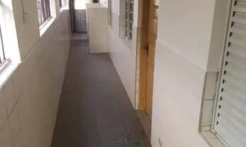 Imagem 7: Casa com 4 cômodos grandes, SEM garagem, semi-independente em Carapicuiba - SP