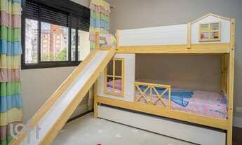 Imagem 4: Apartamento à venda em Moema Pássaros com 220 m², 4 quartos, 3 suítes, 3 vagas