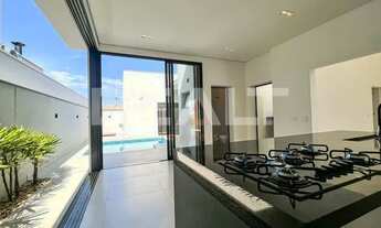 Imagem 2: Condomínio Solar das Esmeraldas Nova Odessa 200m² Casa 3 dormitórios com churrasqueira e p