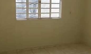Imagem 5: ALUGO CASA EM COLOMBO R$ 1.100,00