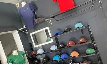 Imagem 5: Loja de roupa Galpão / depósito com venda por R$12.000