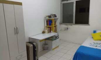 Imagem: Quarto para mulheres em brotas