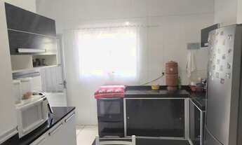 Imagem 4: Casa com 2 Dormitórios, Churrasqueira e Área Livre