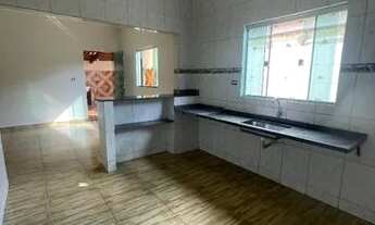 Imagem 2: Casa em Nerópolis 03 quartos sendo uma suíte