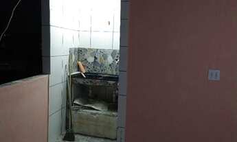 Imagem 7: Aluga-se uma casa