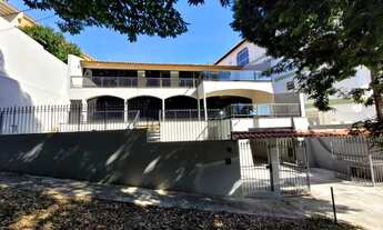 Imagem 2: Casa para aluguel com 563 metros quadrados com 4 quartos em Jardim Guanabara - Rio de Jane