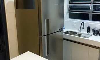 Imagem 3: Apartamento reformado e mobiliado. Venda ou locação. Boqueirão, Santos-SP.. A 1 quadra da