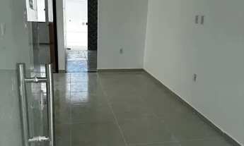 Imagem 4: Casa nova com excelente acabamento com 2\4 na Gabriela