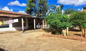 Imagem 3: Casa disponível para venda no bairro Tubalina em Uberlândia - MG