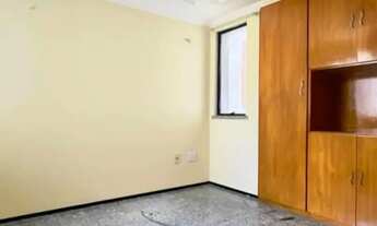 Imagem 2: More no Meireles, 300m da praia