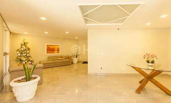 Imagem 2: Apartamento duplex com 04 dormitórios sendo 02 suítes e 02 vagas de garagem Caiobá Matinho