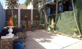 Imagem 3: Casa à venda com 3 quartos, piscina e edícula em Santa Felicidade