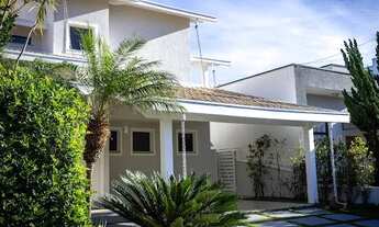 Imagem 2: Casa de condomínio para venda possui 248 metros quadrados com 3 quartos