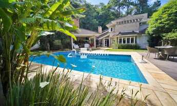 Imagem 3: Casa à venda em Jandira, Granja Viana, com 4 suítes, com 666.48 m², Condominio Forest Hill