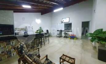 Imagem: Casa à venda, 4 quartos, 2 suítes, 4 vagas